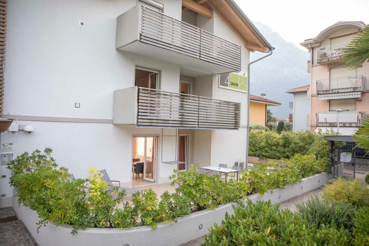 4 Limoni Apartment Resort Riva del Garda Exterior foto